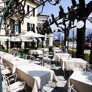 Posta 3* Moltrasio