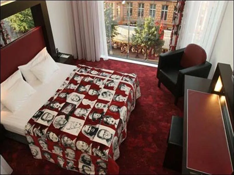 Arcotel Velvet Berlín 4*,